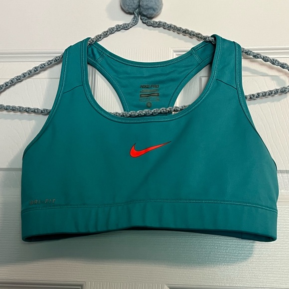 NIKE Pro Dry Fit Sports Bra- Size Small - Picture 1 of 3